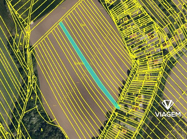 Pole 1 182 m² - 2