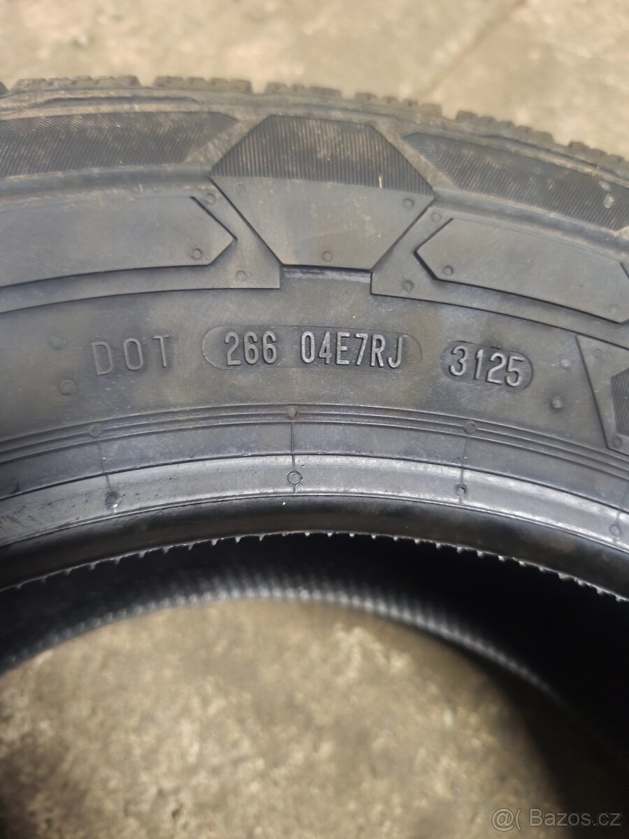 Zimní pneu 215/65R 16C - 2
