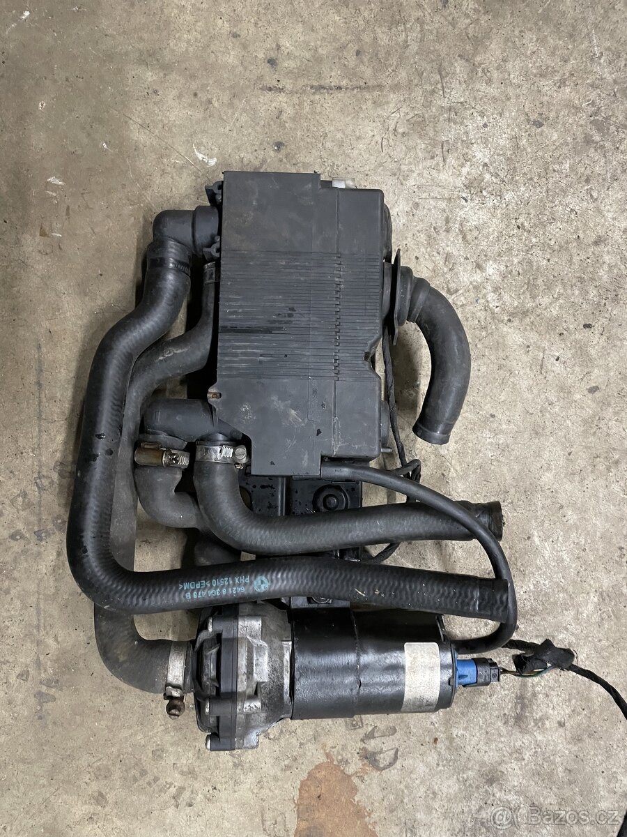 Prodám díl pro bmw e39 troj ventil topení s čerpadlem - 2