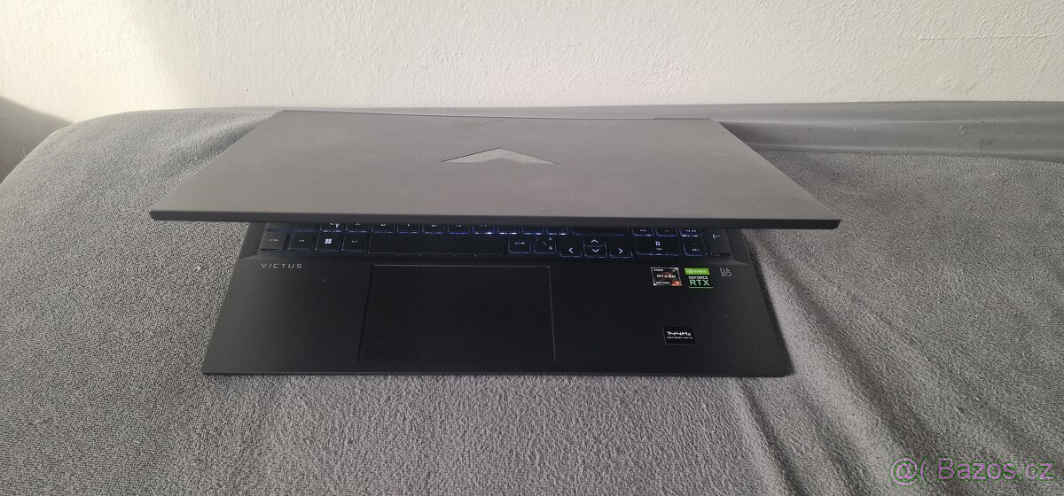 Herní notebook HP victus 16 RTX 3060 - 2