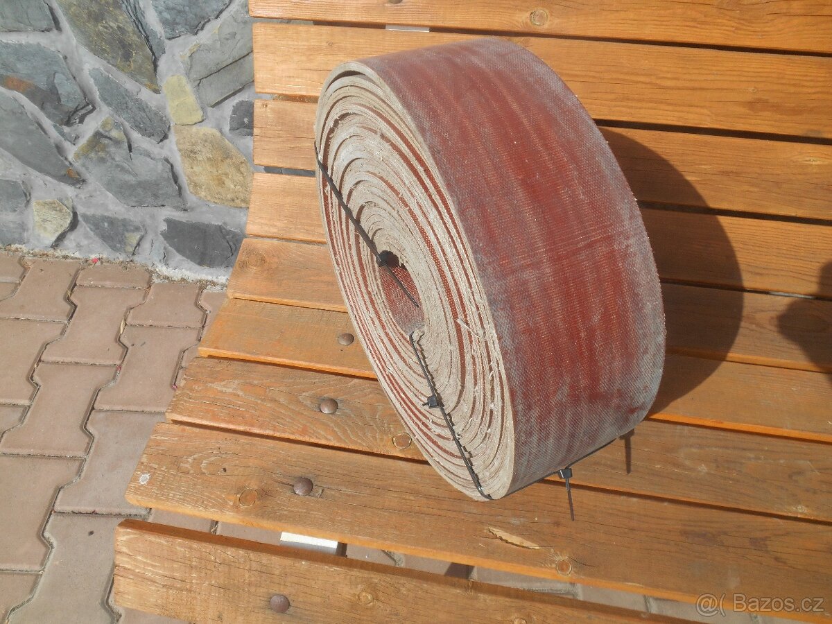 Plochý řemen hnací k mlátičce - 2