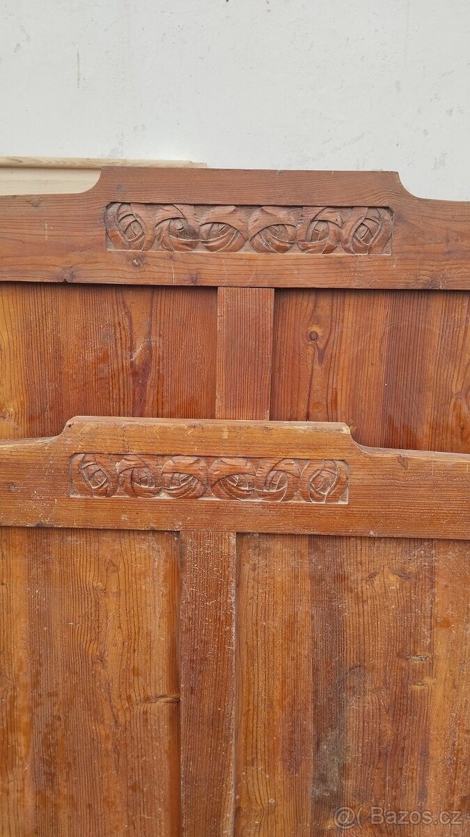 Starožitná postel - 2