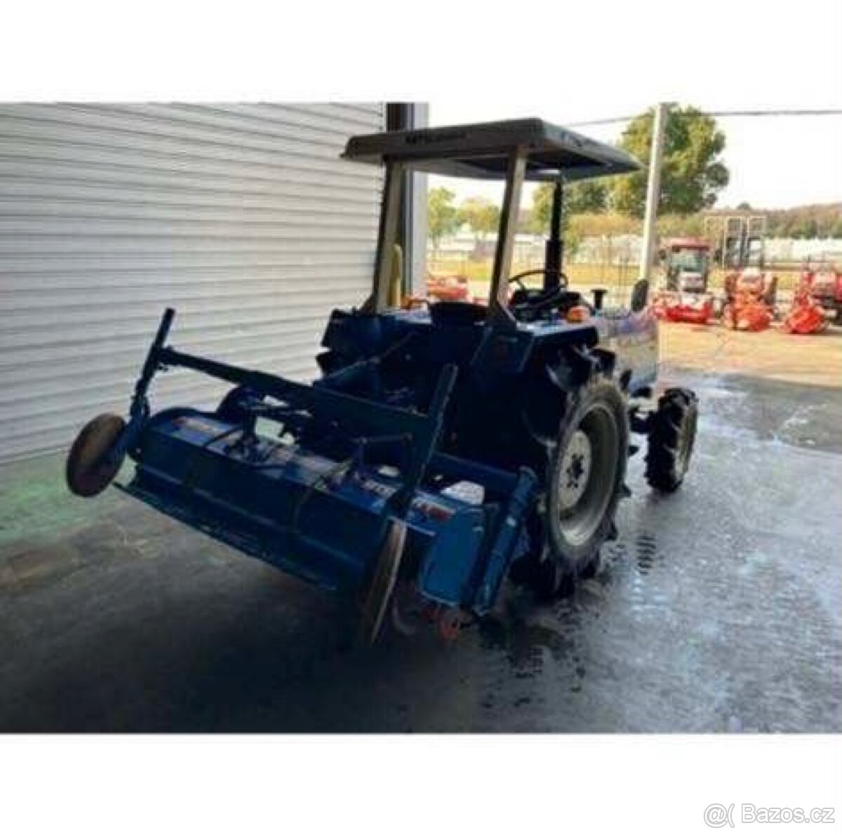 Mitshubishi MT 2501 D - 2