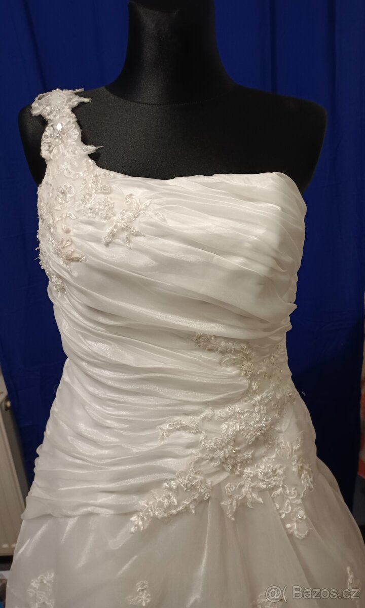 Svatebni saty 48 - 2