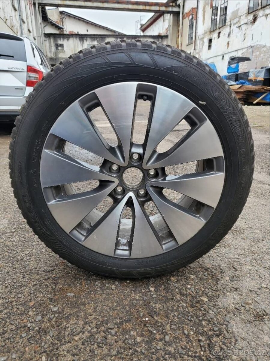 Originální sada Volkswagen Škoda 18" Bilbao + pneu 215/55 - 2
