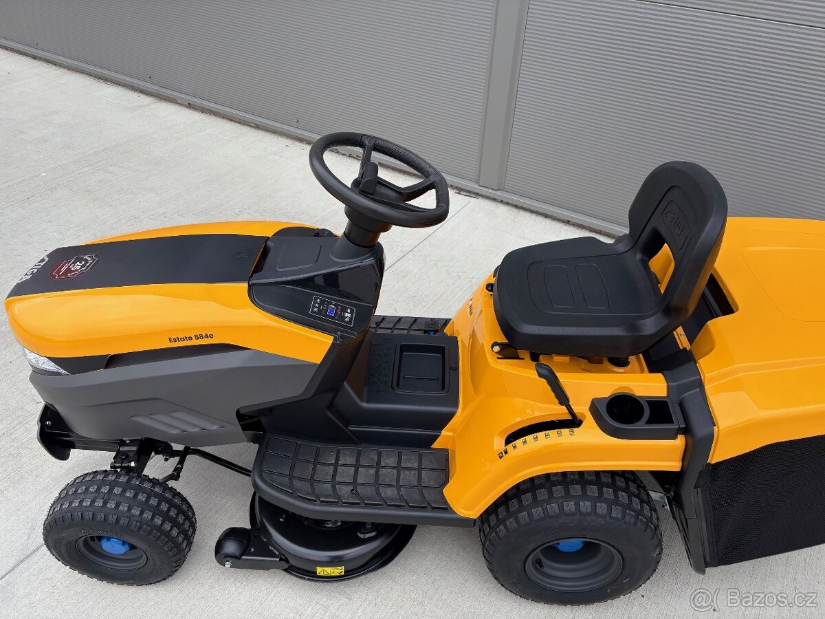 Sekací traktor STIGA Estate 584 e - 2