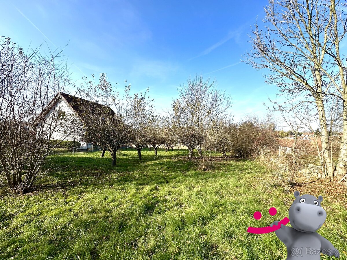 Prodej stavebního pozemku o výměře 1519 m2 v Psárech okr.Pra - 2