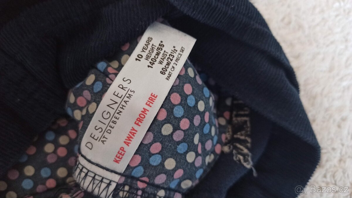 Dívčí menšestrové kraťasy - vel. 140 - 2