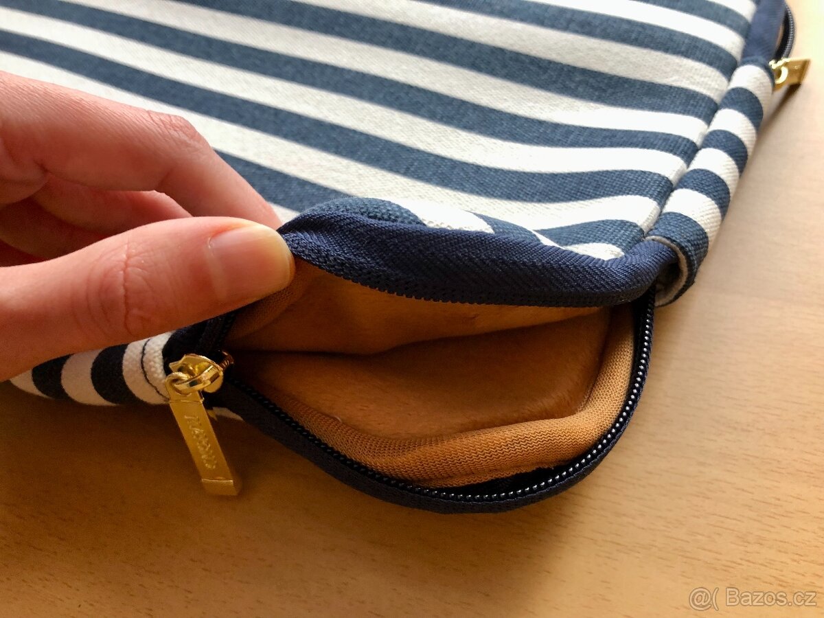 NOVÝ obal na notebook, rozměry: 37,5 x 25,5 x 2,5 cm - 2