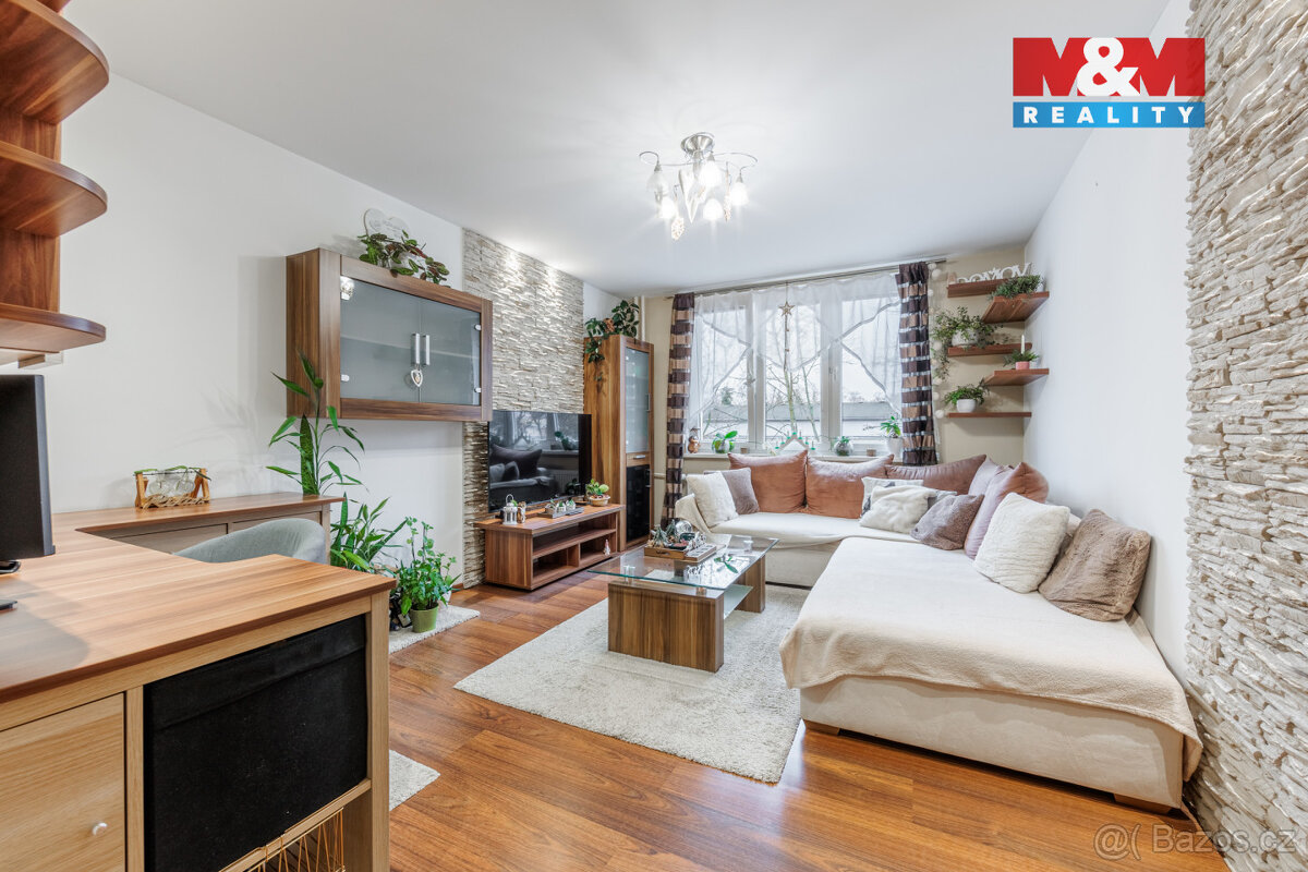 Prodej bytu 2+1, 60 m², Chodov, ul. náměstí 9. května - 2