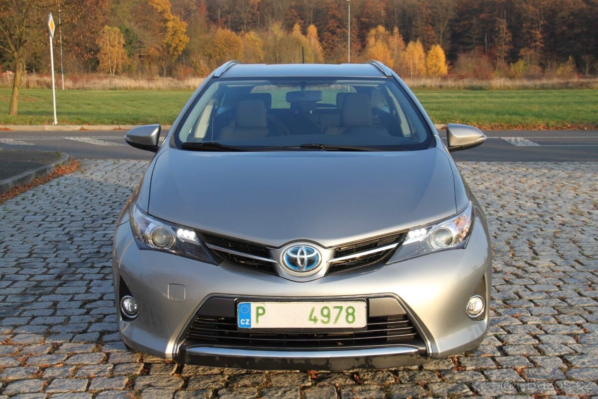 AURIS Kombi, 1.8i-73kw, HYBRID, E-CVT, Kamera, Servis TOYOTA - 2