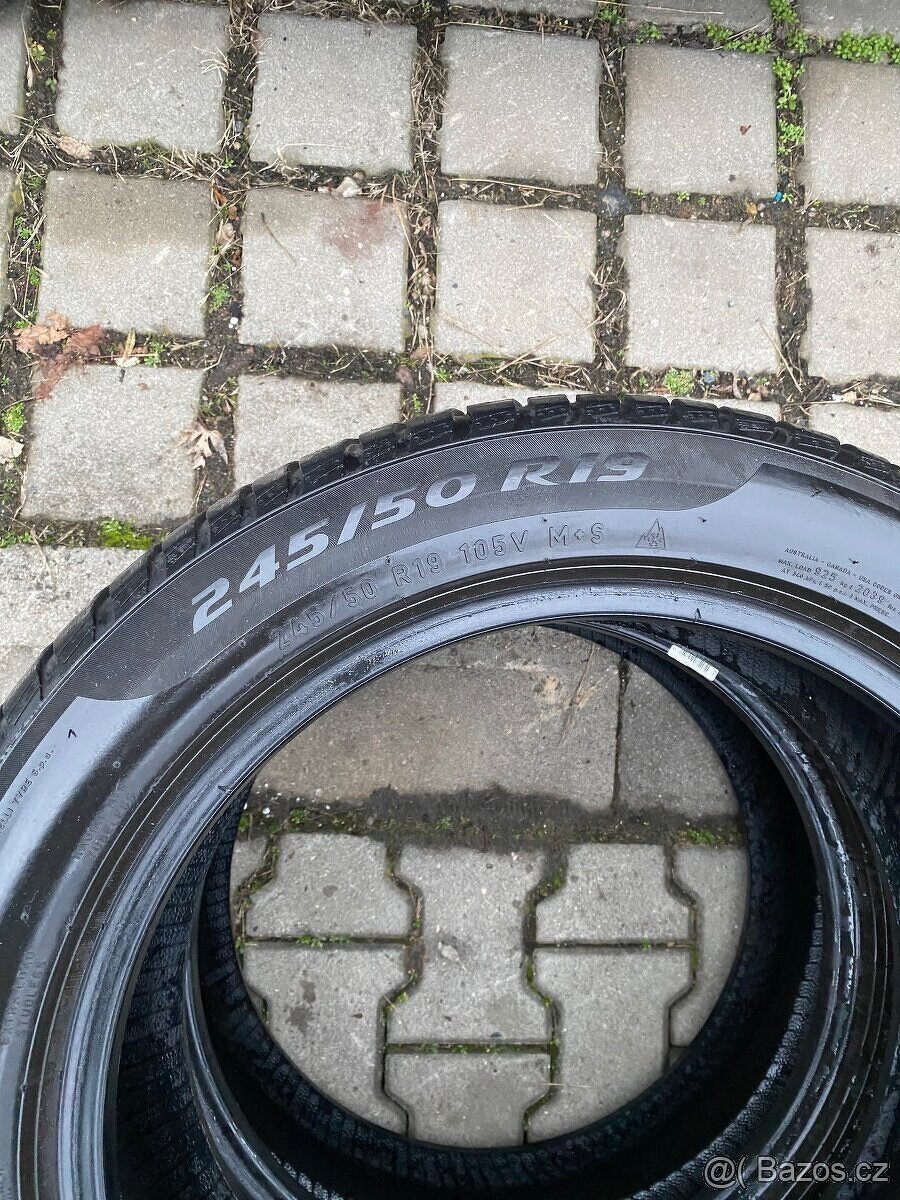 245/50/19 zimní runflat - 2