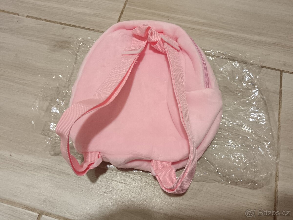 Plyšový batůžek Hello Kitty - 2