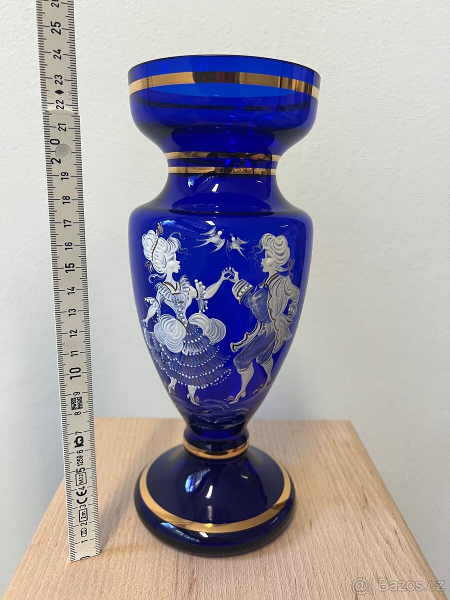 Váza a vajíčko ve stylu Mary Gregory - 2