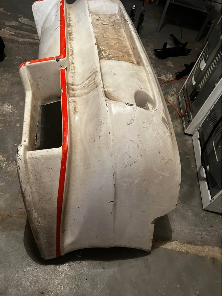 Mitsubishi Eclipse 2G - Zadní tuningový nárazník + prahy - 2