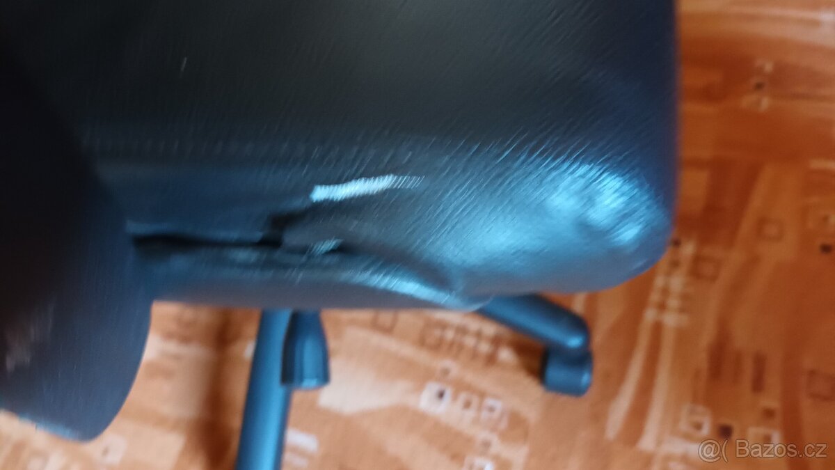 Kancelarske kreslo ekokuze - 2