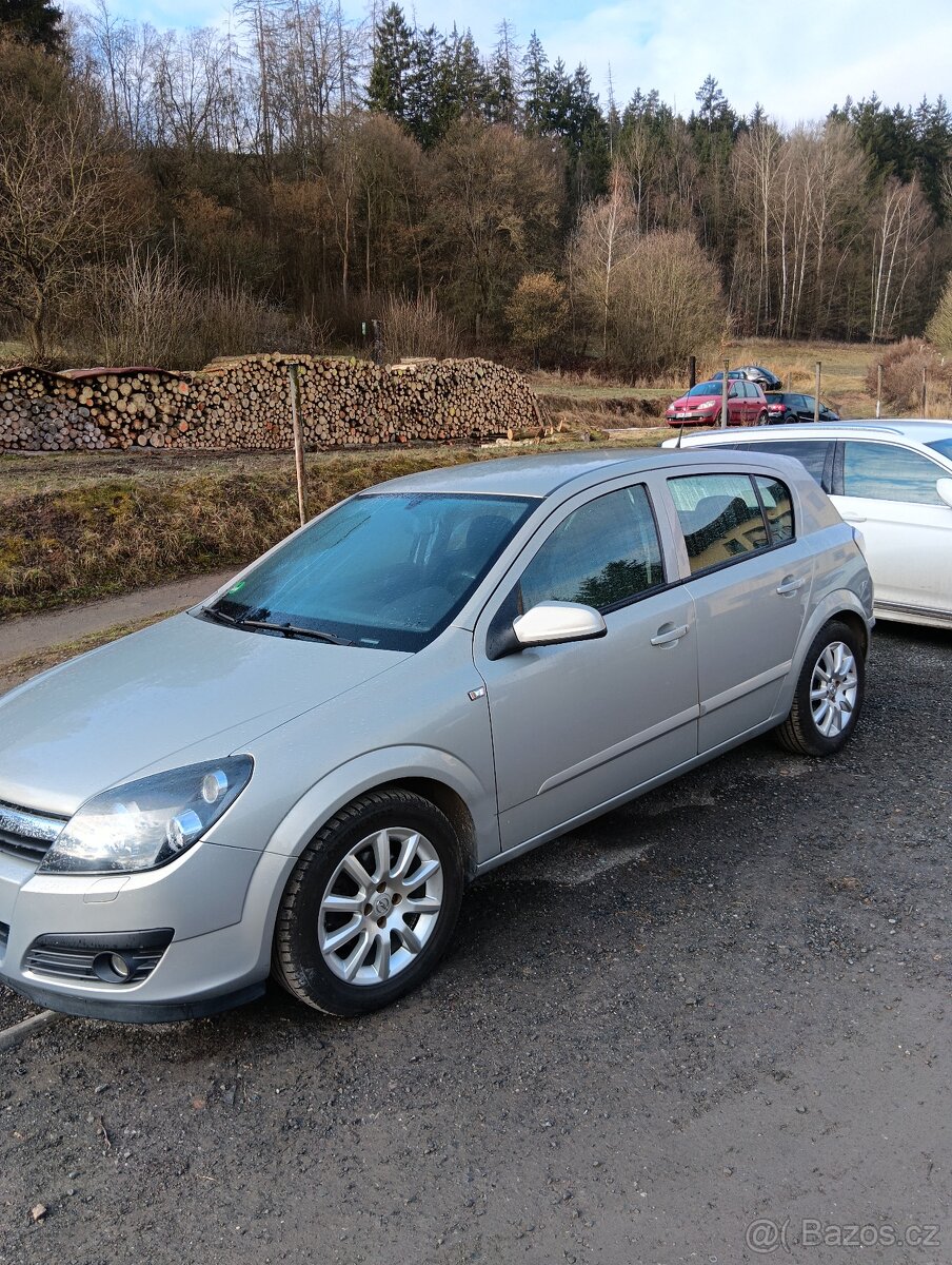 Prodám Opel Astra h - 2
