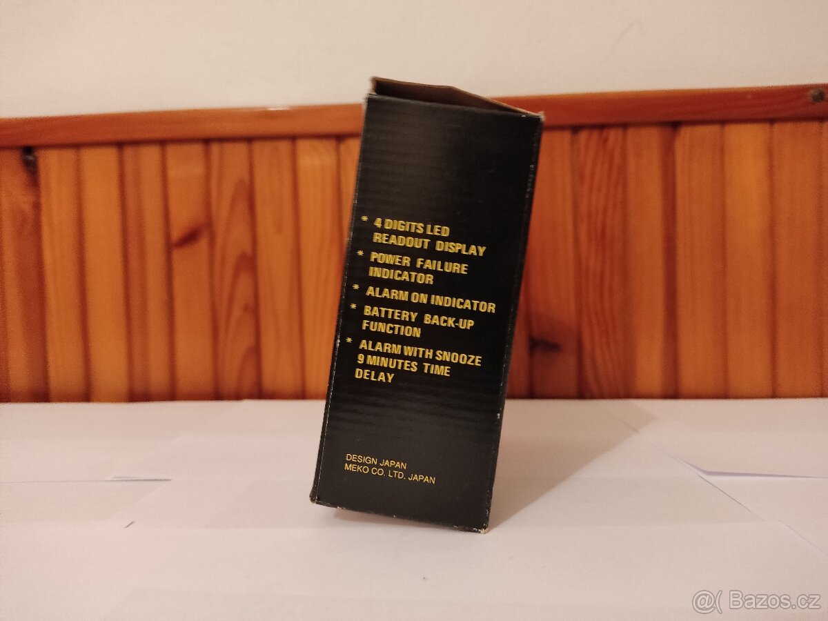 Retro digitální budík MEKOSONIC K-260 – 90. léta - 2