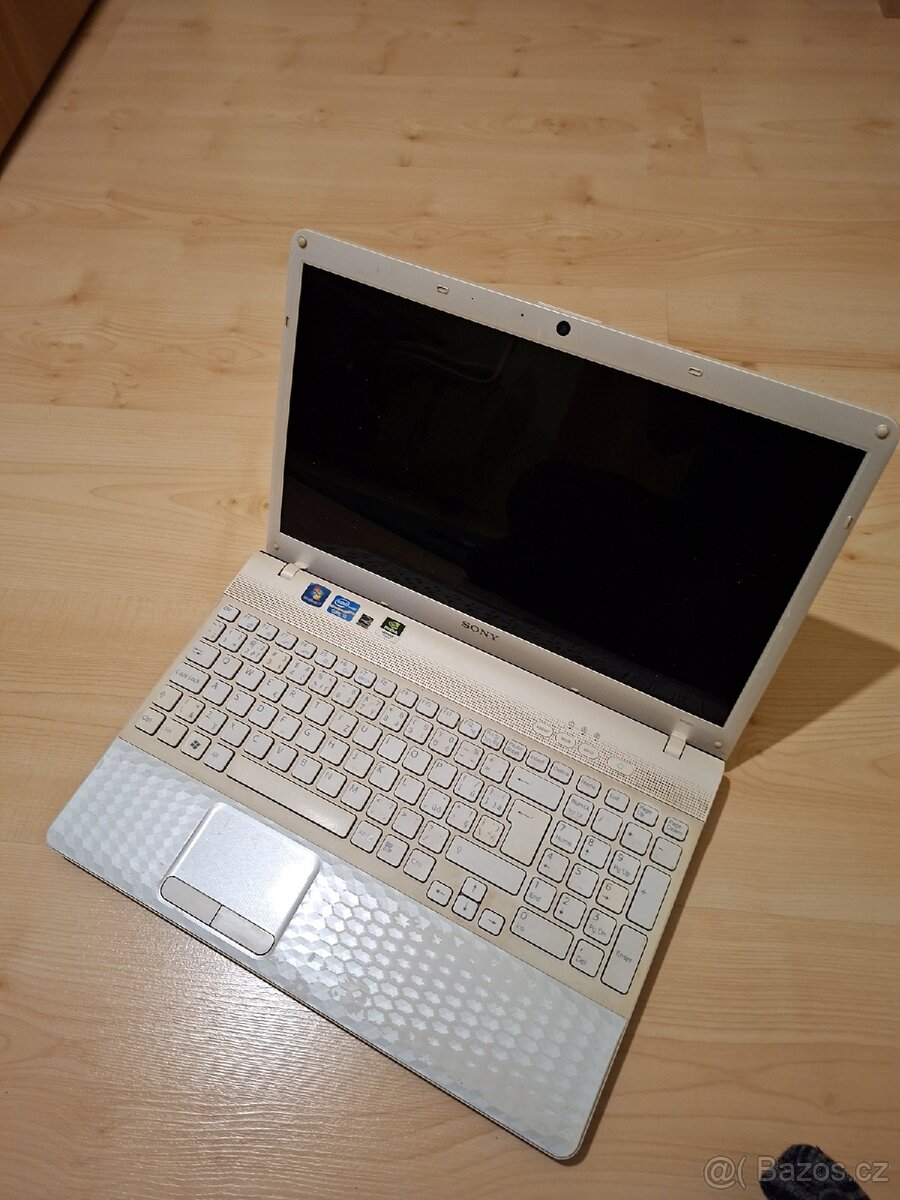 Notebook Sony Vaio VPCEH PCG-71811M - 2