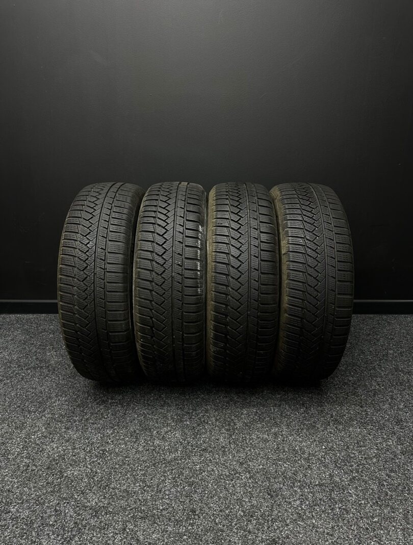 Sada pneu Continental 215/65/17 - 2