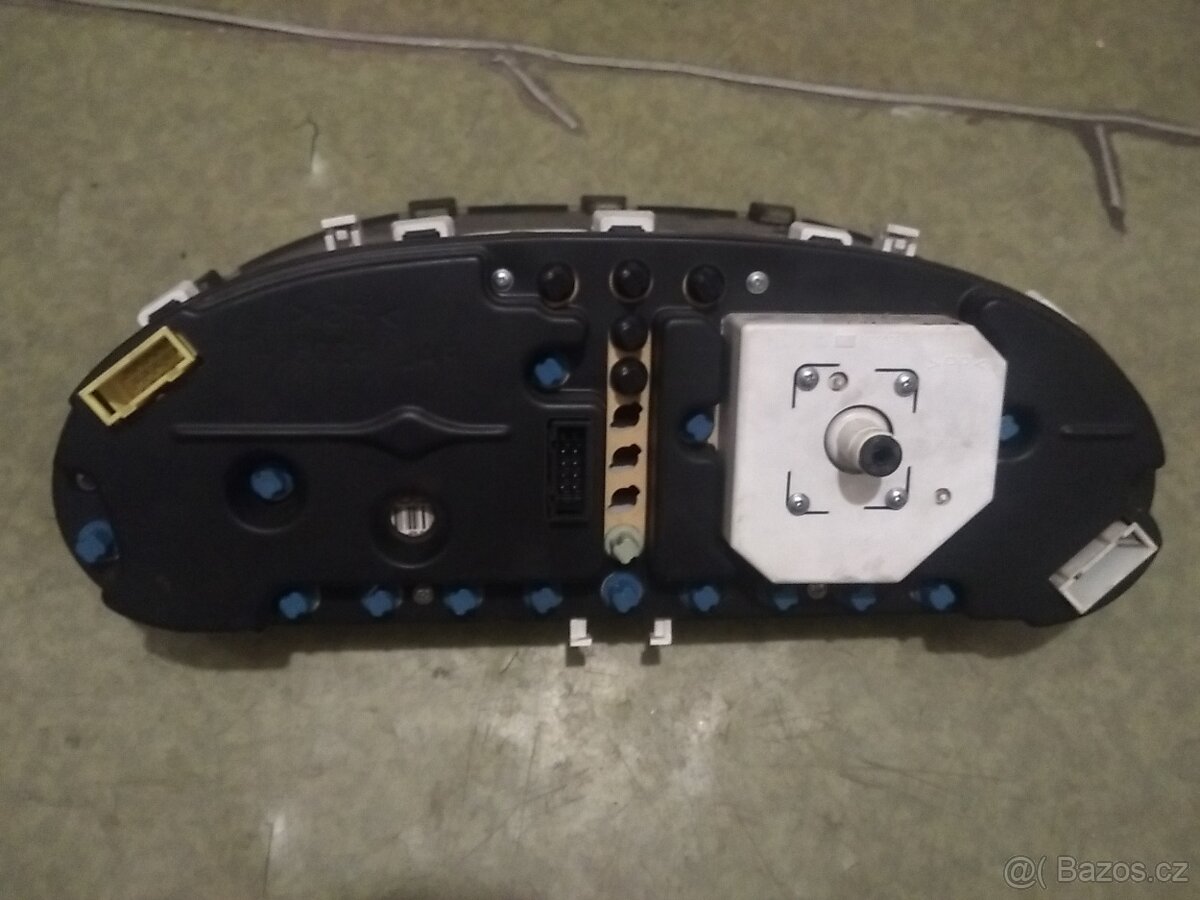 Škoda Felicia - Prodám přístrojovou desku. - 2