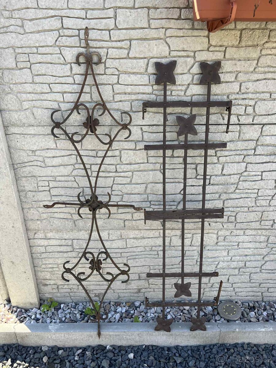 Ozdobná kovaná mříž - 2