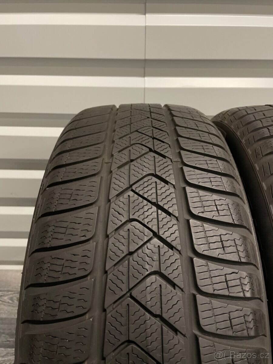 2ks zimni pneu 225/60/17 99H PIRELLI - 2