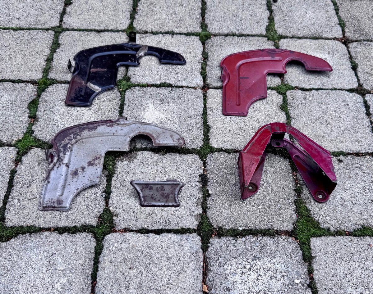 Jawa CZ 250 350 kyvacka pulhuben - poličky - 2