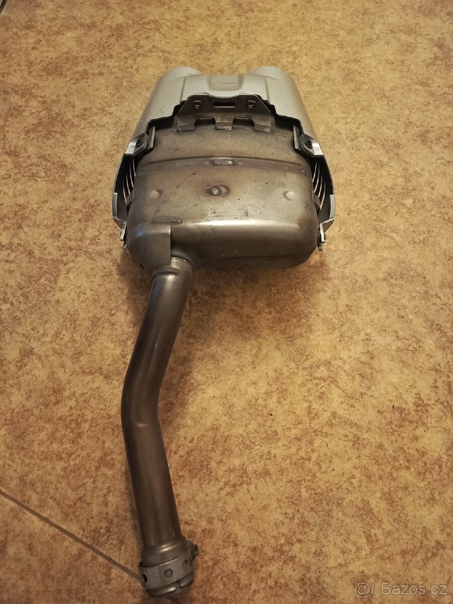 Výfuk Yamaha FZ6 - 2
