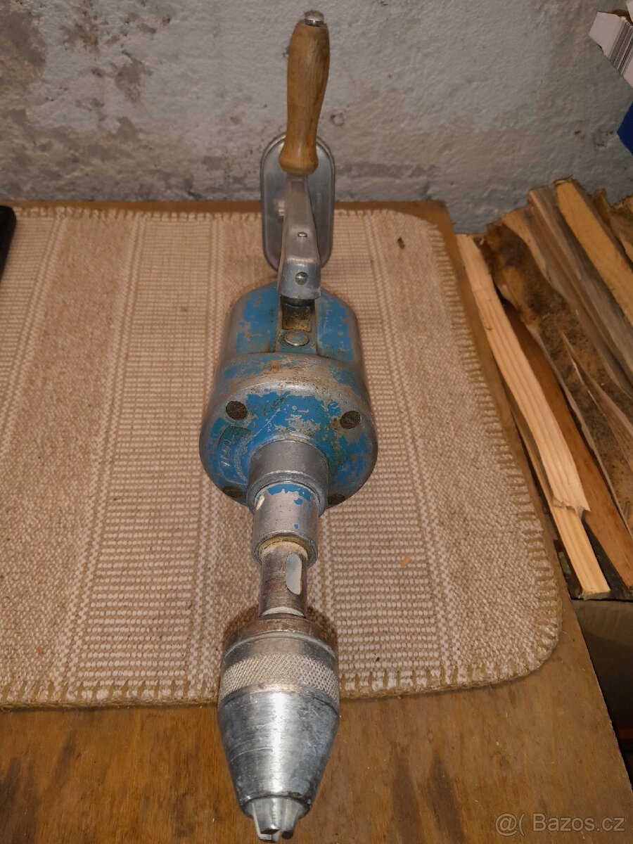 Retro ruční dvourychlostní vrtačka - 2