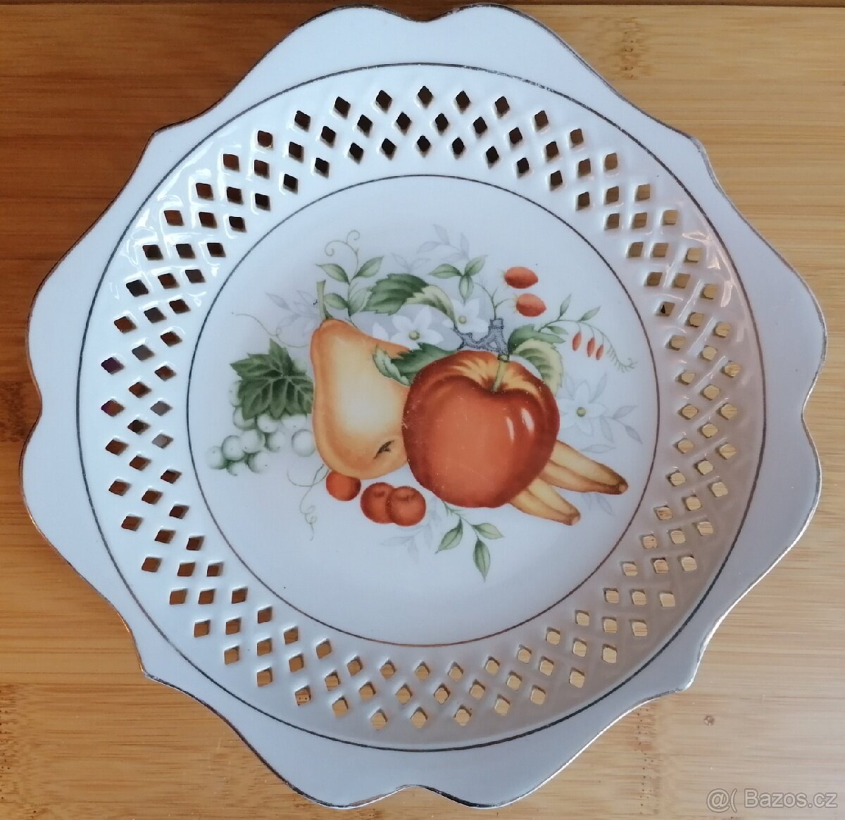 Starý porcelánový talíř - 2