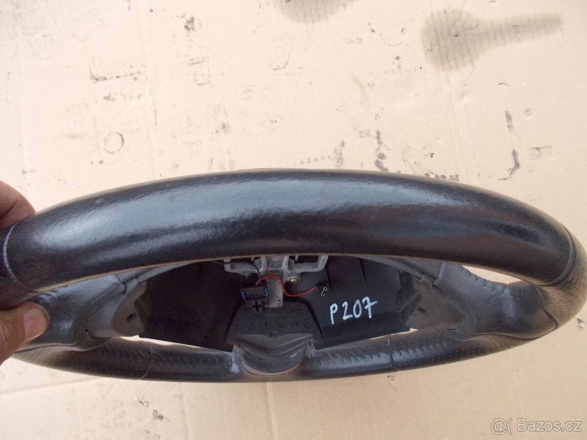 Kožený volant Peugeot 207 - 2