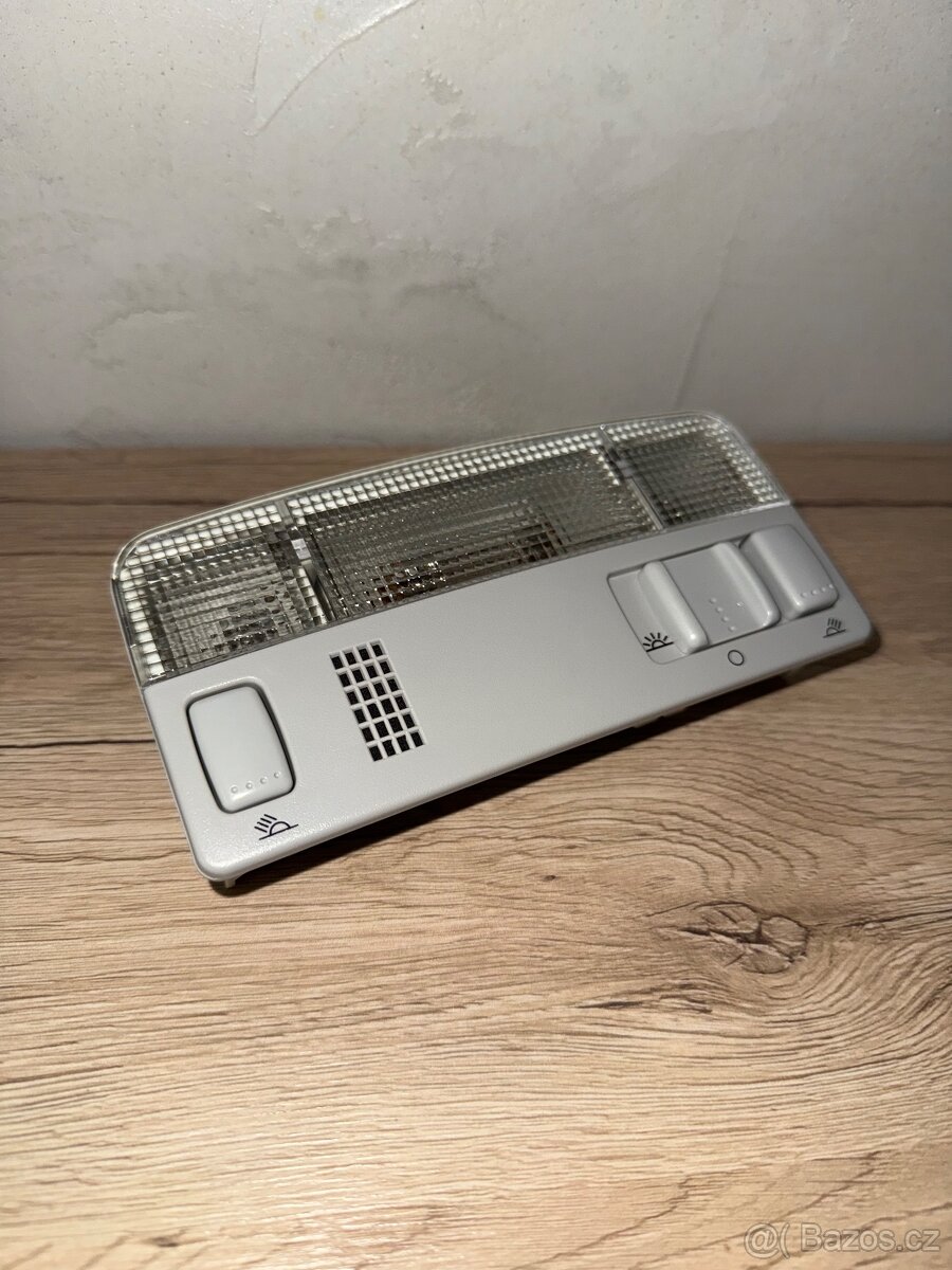 Vnitřní panel se světlem VW/Škoda/Seat 1TD947105 - 2