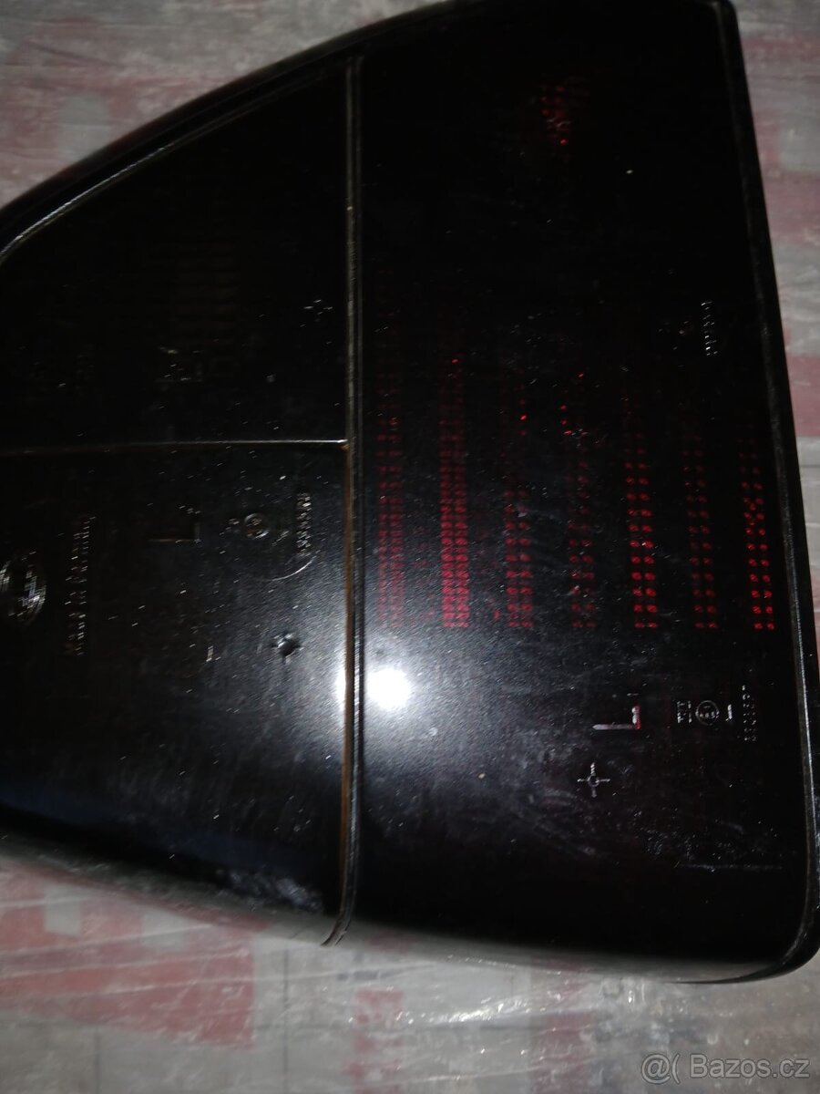 Zadní světla na VW Golf 3 - 2