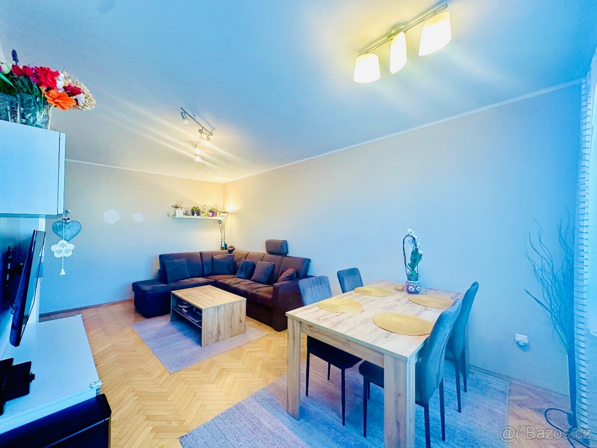 Prodej bytu 3+kk,B.Němcové, Blatná - 2