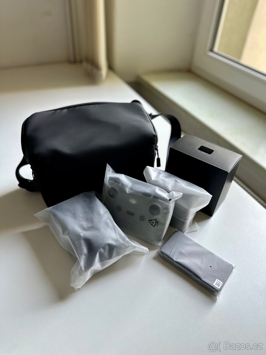 DJI Mini 5 Pro Fly More Combo RC-N3 + Care Refresh - 2