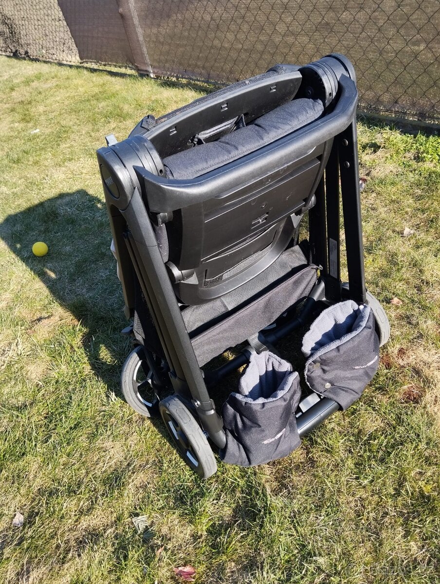 Thule Shine Misty Rose on Black - 2