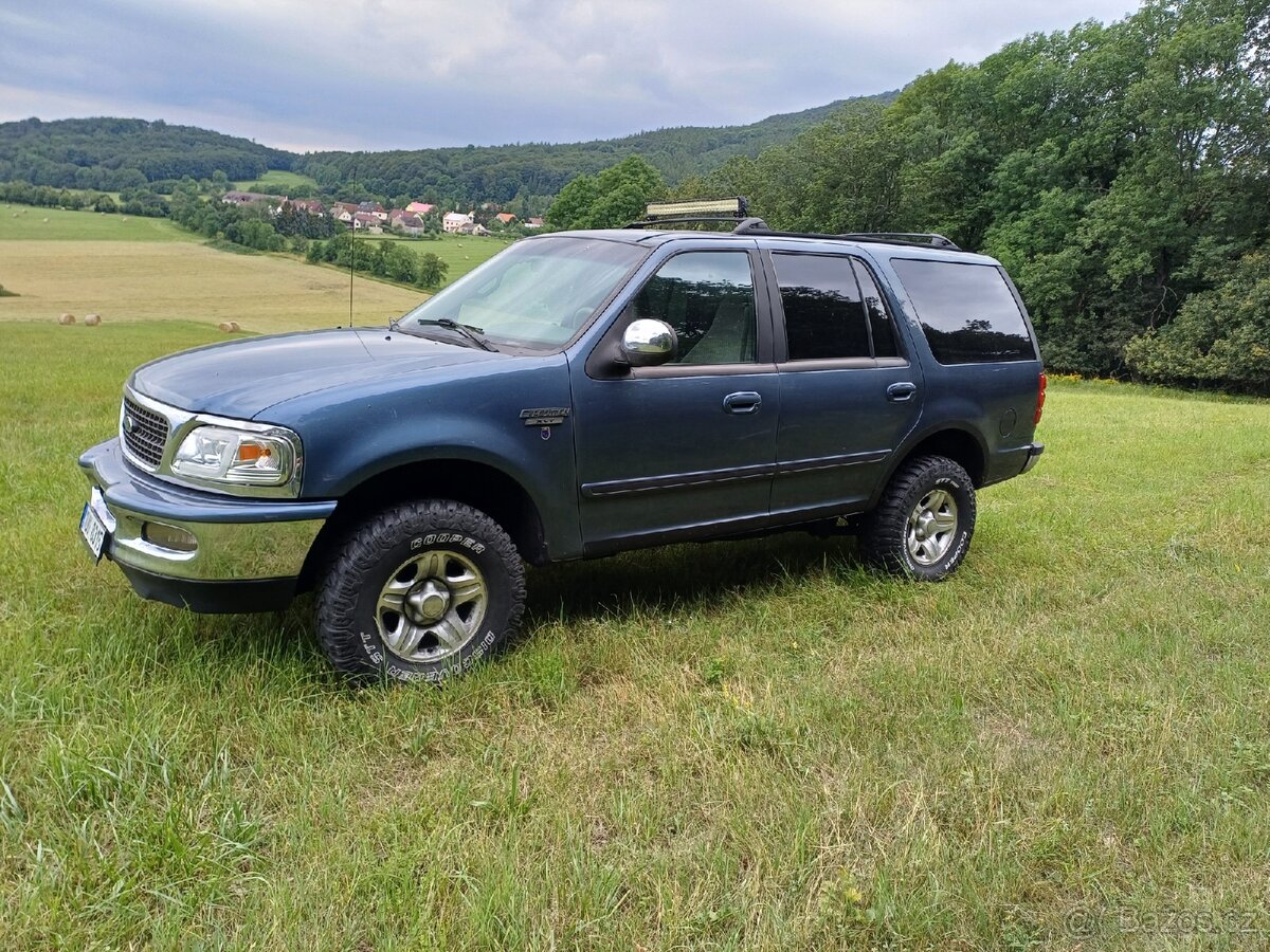 Ford Expedition 5,4i, - 2