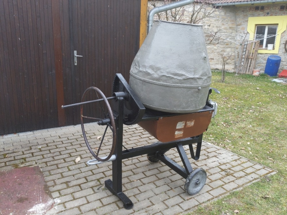 STAVEBNÍ MÍCHAČKA 3FÁZOVÁ - 2