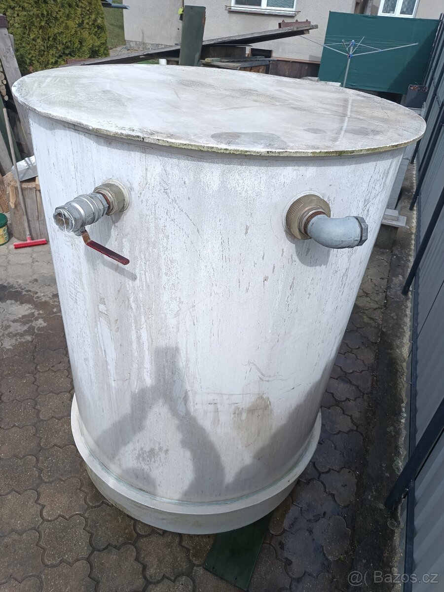 Akumulační nádrž - 2