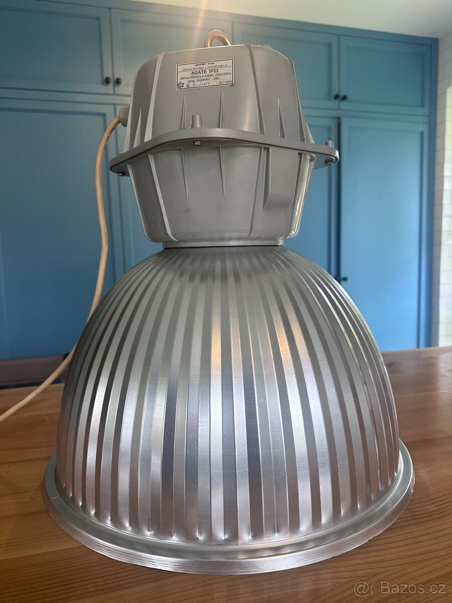 Průmyslové svítidlo, lampa - 2