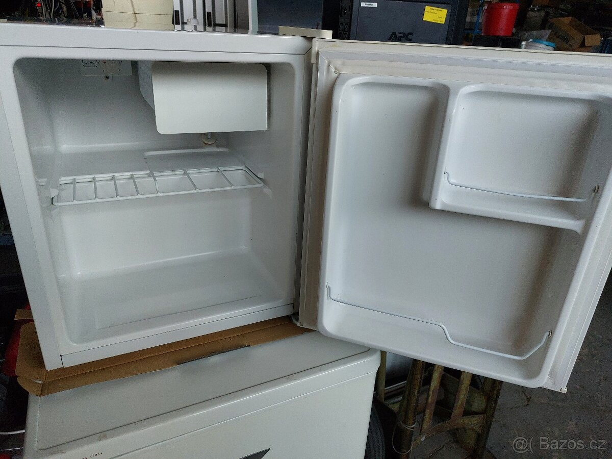 Mini lednička Guzzanti 46L - 2