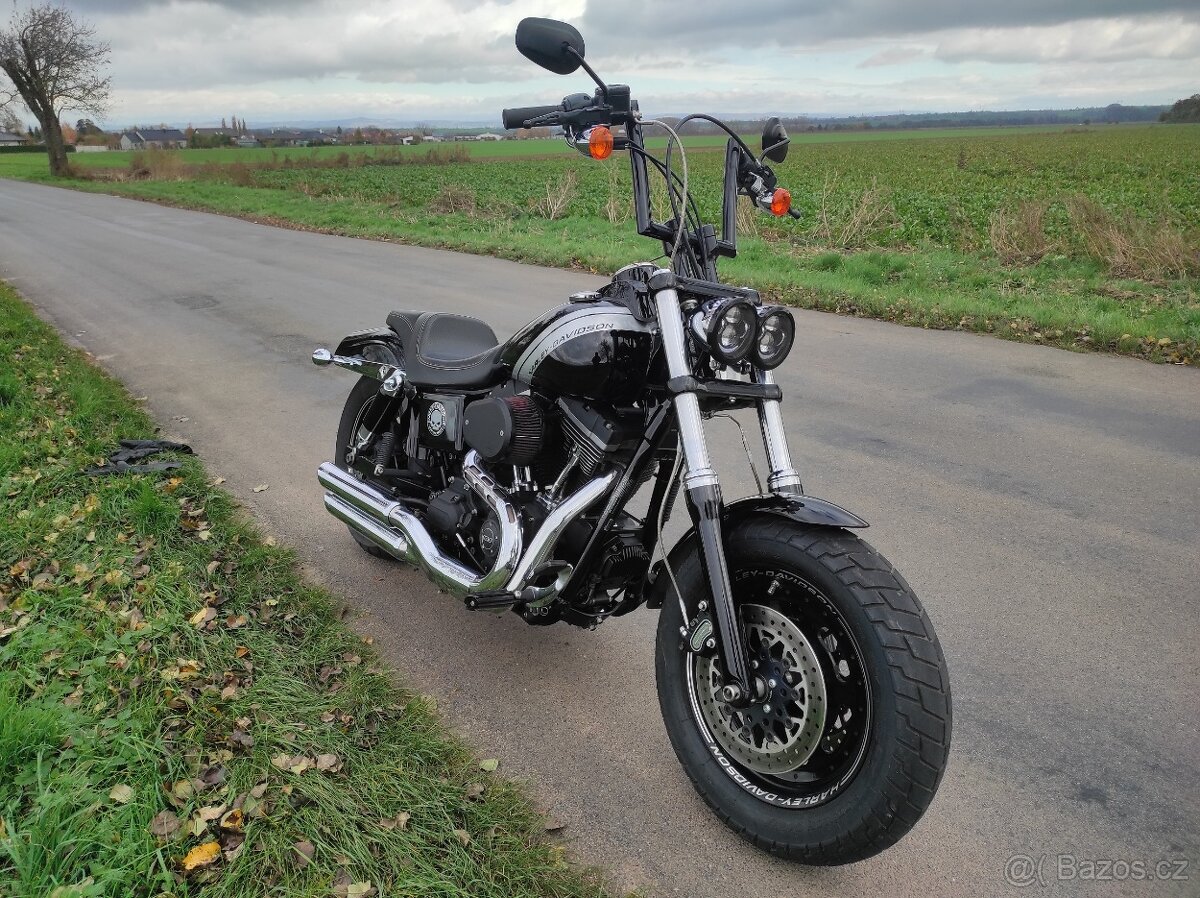 2x HARLEY DAVIDSON FXDF Fat Bob - 2