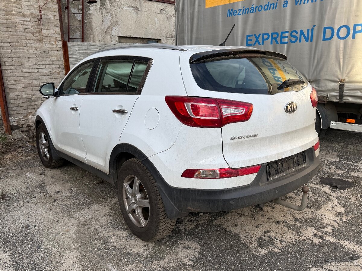 KIA SPORTAGE 2012 díly 1.7 CRDI - 2