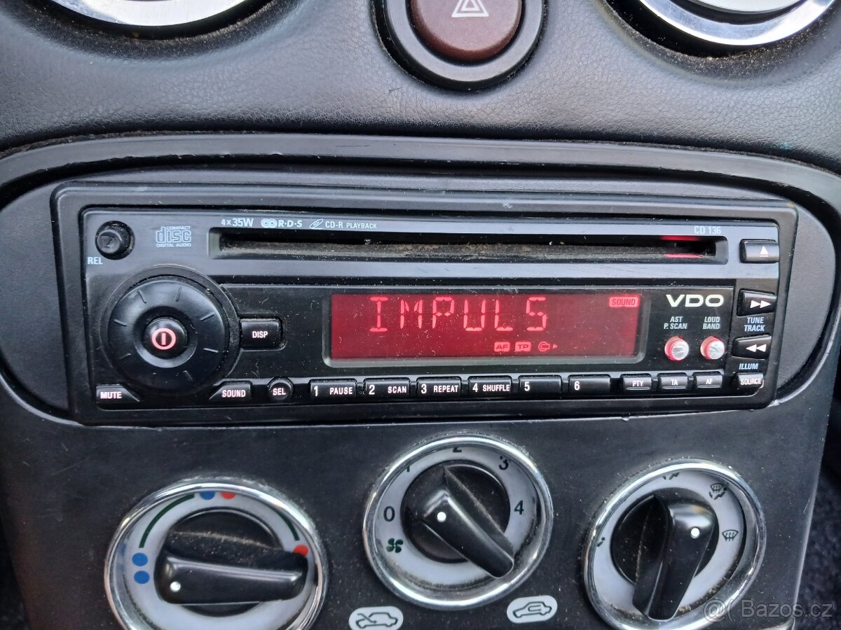 Autorádio VDO CD 136 - 2