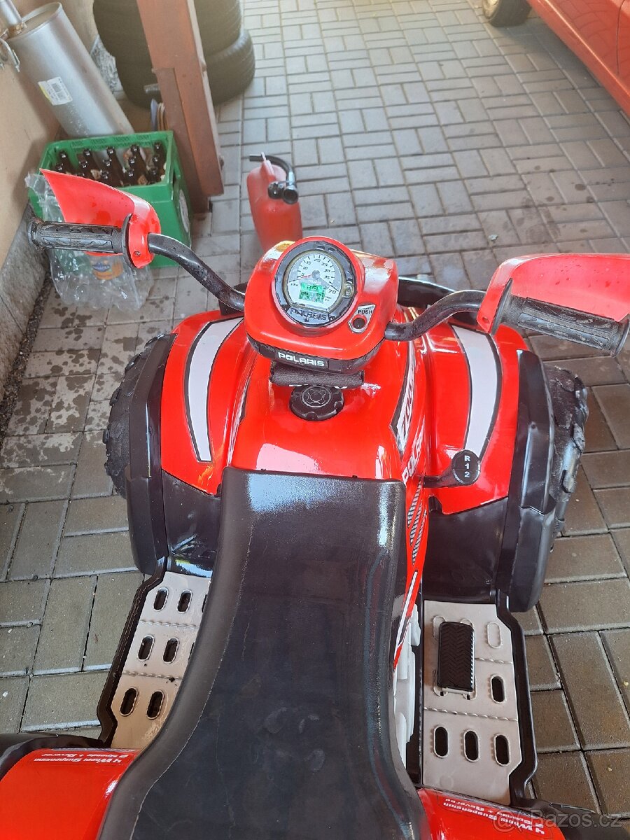 Dětská elektrická čtyřkolka Peg Perego 12V