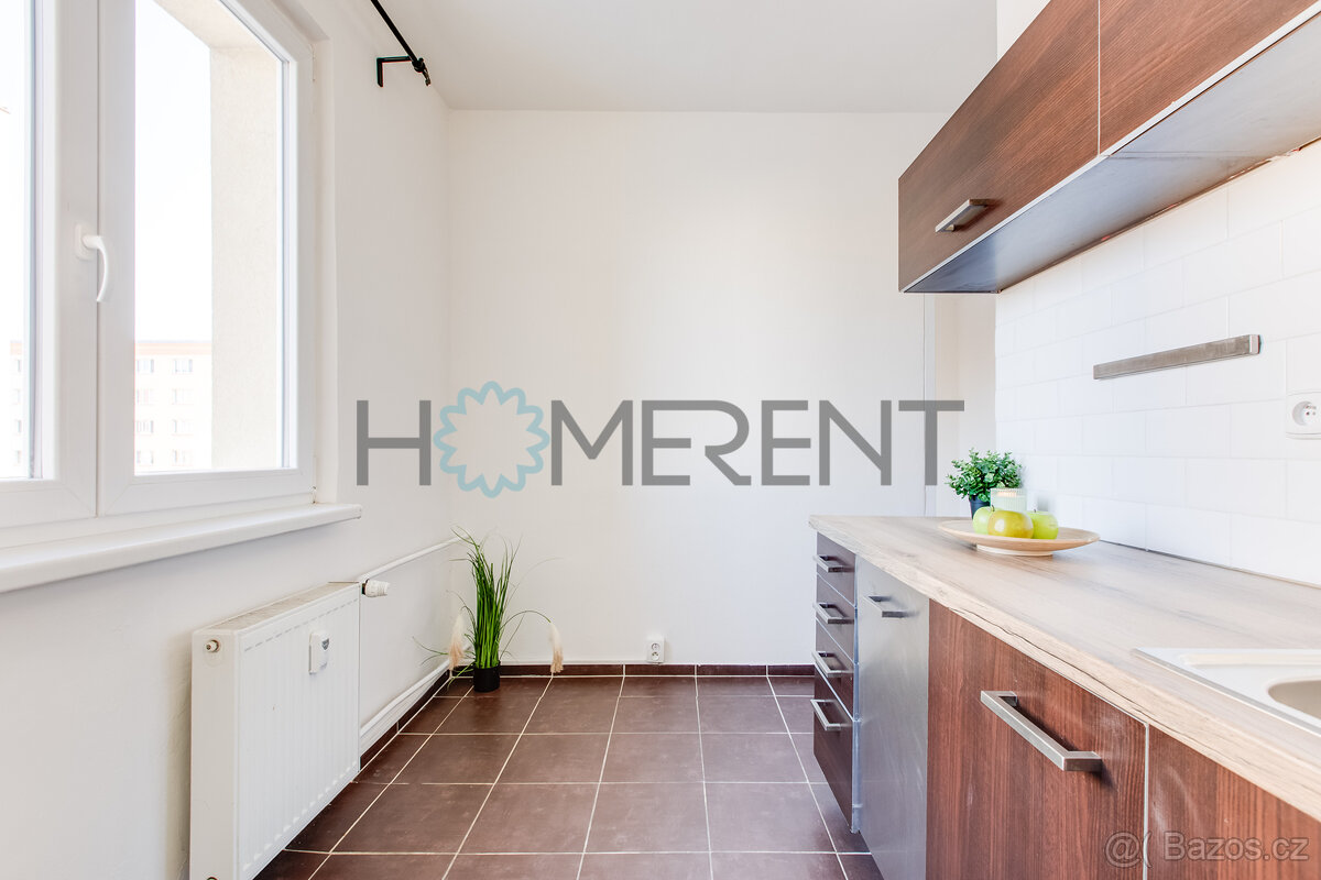 Světlý byt 2+1 přímo u metra Petřiny – skvělá adresa na Praz - 2