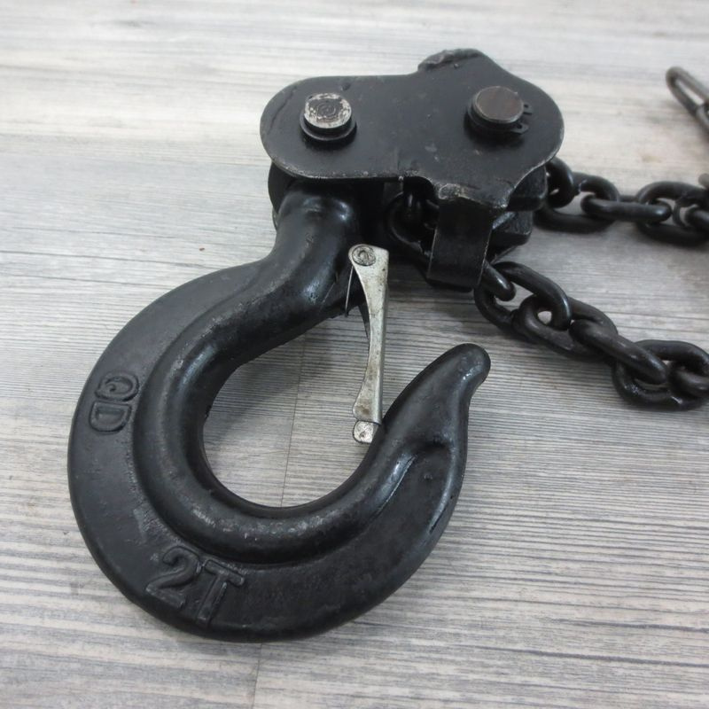 11086 kladkostroj řetězový - 2,5 m - 2000 kg - 2