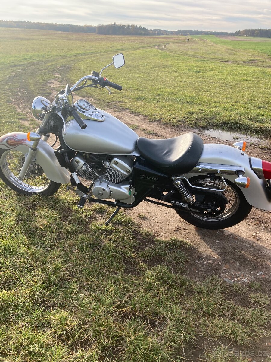 Honda shadow VT 125 C - 2