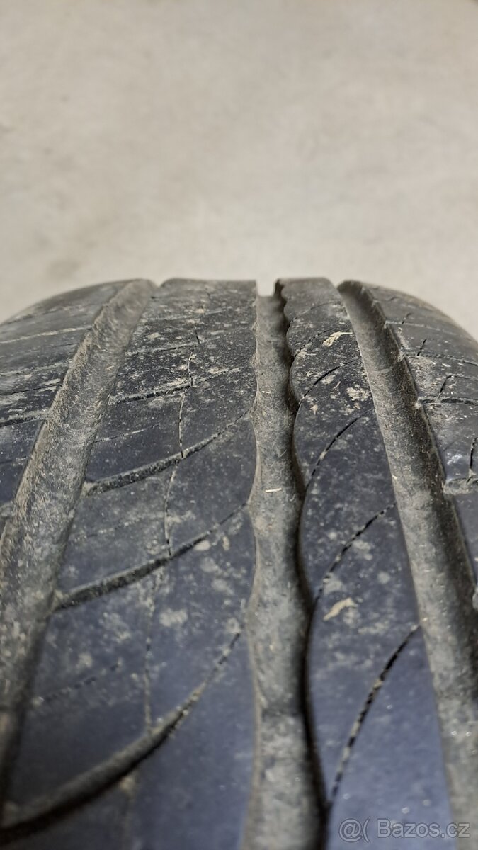 Pirelli Cinturato P1 185/65R15 88T - 2